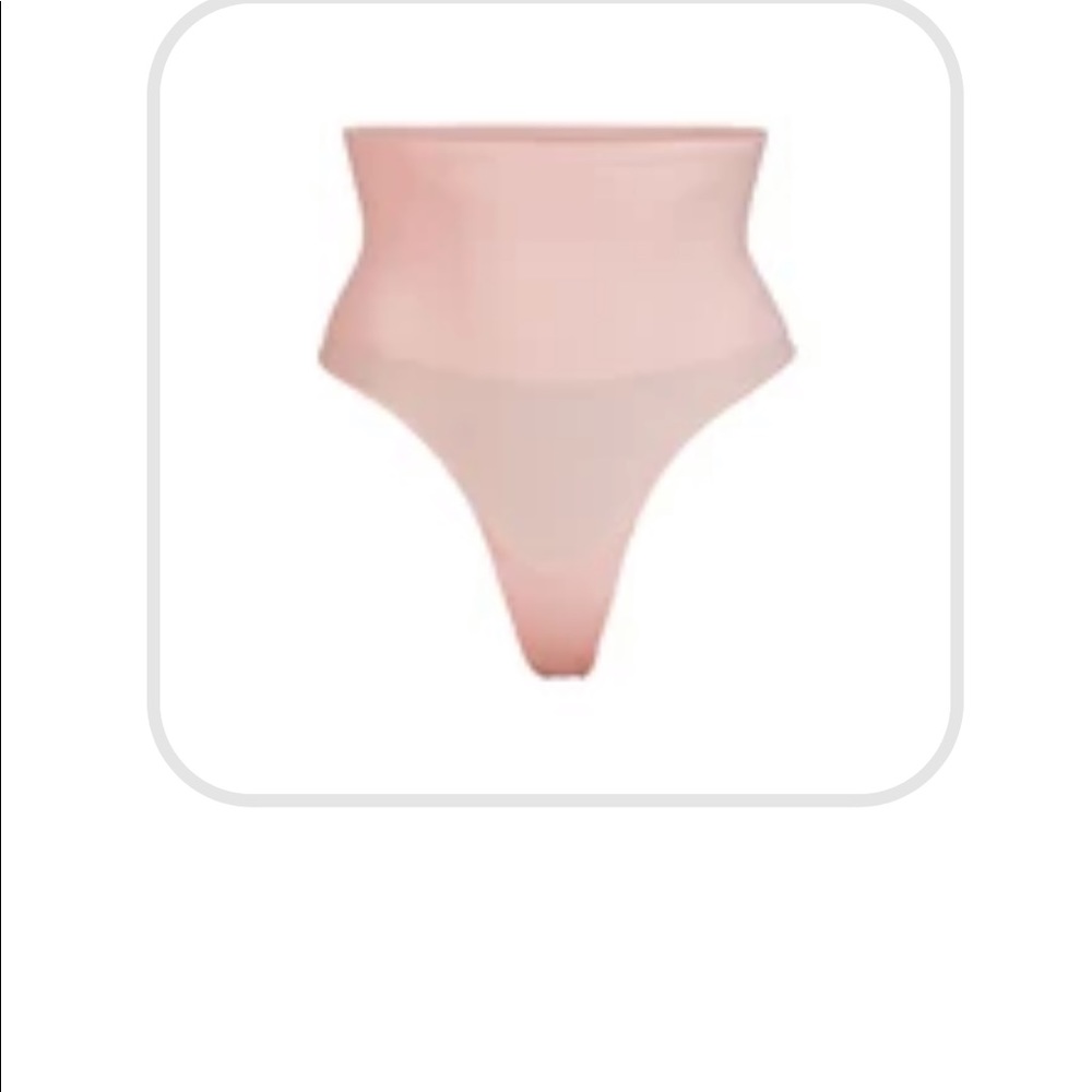 SKIMS - Core Control Thong